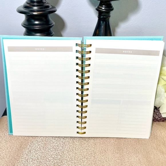 NWT Hardcover Gratitude Notebook/Journal - Picture 4 of 5